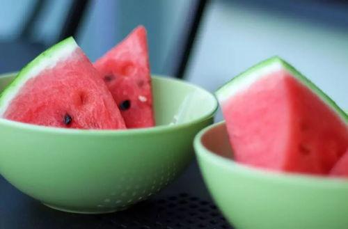 今天吃的瓜很甜,今日美味分享